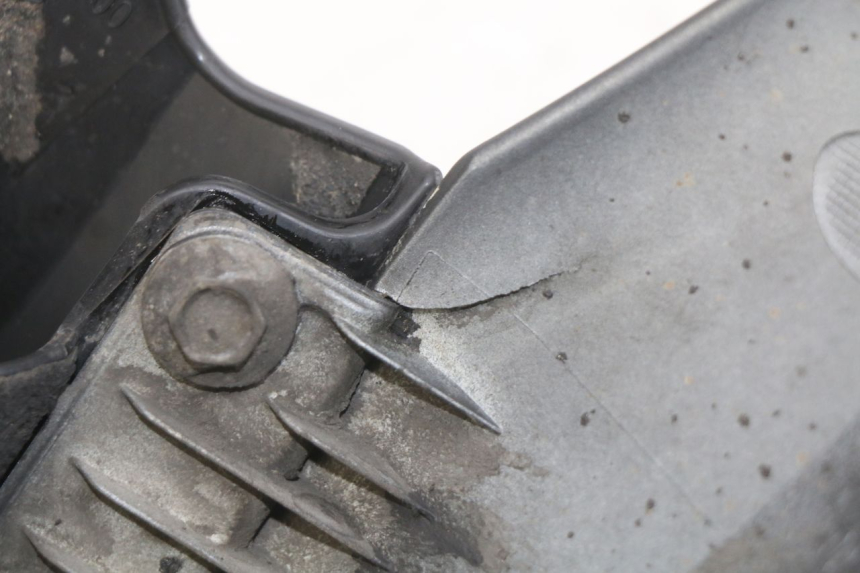 photo de GUARDABARROS DELANTERO YAMAHA X-MAX XMAX 125 (2010 - 2014)