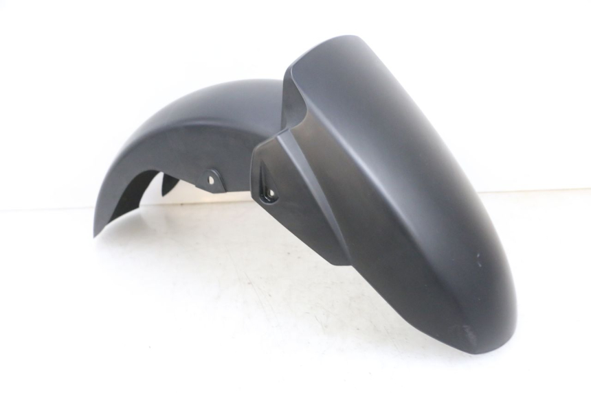 photo de GUARDABARROS DELANTERO YAMAHA XMAX X-MAX 125 (2006 - 2009) - Primer plano técnico