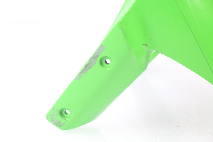 photo de GUARDABARROS DELANTERO KAWASAKI ZX-6R ZX6R 636 (2003 - 2004) - Primer plano técnico