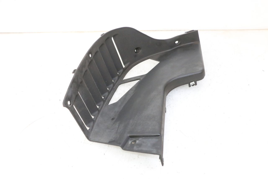 photo de RADIADOR CUBIERTA DERECHA QUADRO 4 4D 350 (2015 - 2018)