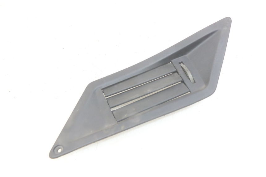 photo de REJILLA DEL RADIADOR DERECHA GILERA NEXUS 125 (2007 - 2009)