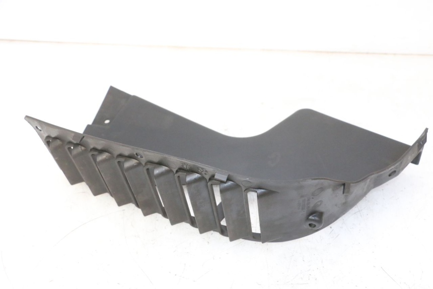 photo de RADIADOR CUBIERTA IZQUIERDA QUADRO 4 4D 350 (2015 - 2018)