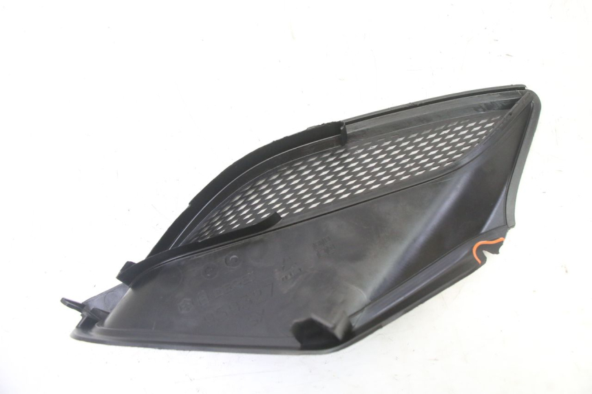 photo de RADIADOR CUBIERTA IZQUIERDA PIAGGIO NRG POWER PUREJET 50 (2018 - 2021)