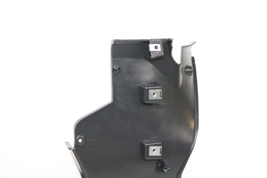 photo de RADIADOR CUBIERTA PIAGGIO MP3 HPE 300 (2019 - 2026) - Zoom estado de uso