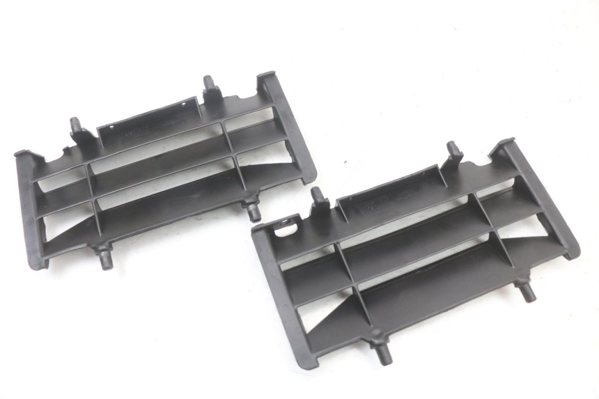 photo de RADIADOR CUBIERTA RIEJU MRT 50 (2018 - 2021)