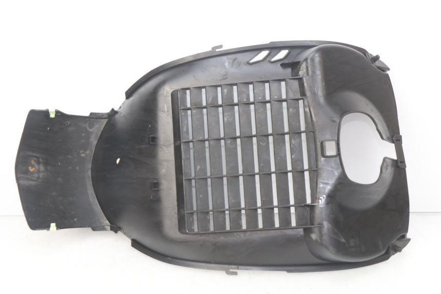 photo de REJILLA DEL RADIADOR PEUGEOT GEOPOLIS 400 (2007 - 2013)