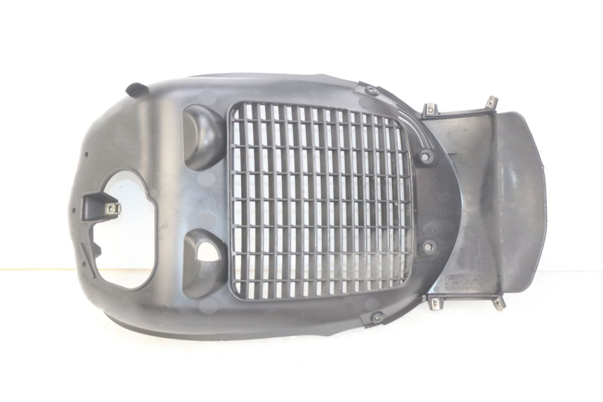photo de REJILLA DEL RADIADOR PIAGGIO BEVERLY 125 (2010 - 2015)