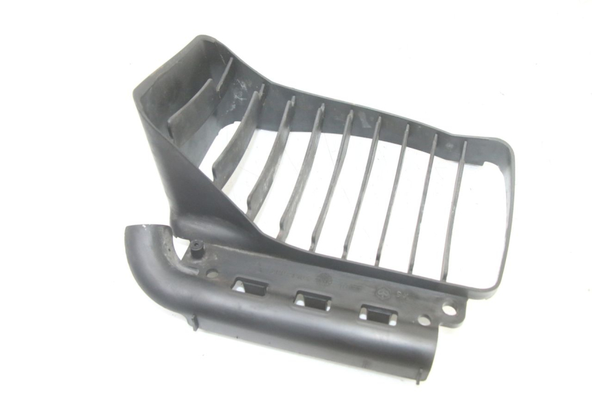 photo de REJILLA DEL RADIADOR PIAGGIO VESPA GRANTURISMO 125 (2003 - 2007)