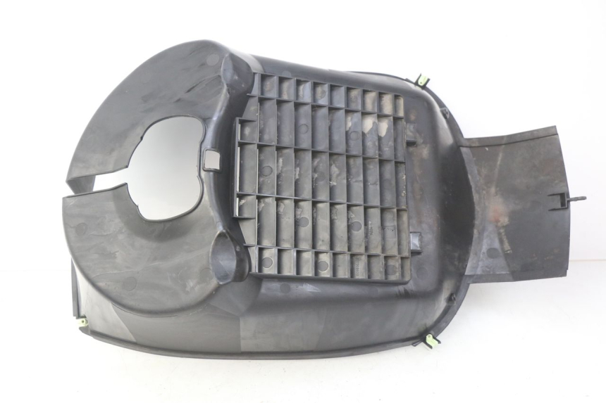 photo de REJILLA DEL RADIADOR PEUGEOT SATELIS COMPRESSOR K15 125 (2006 - 2009)
