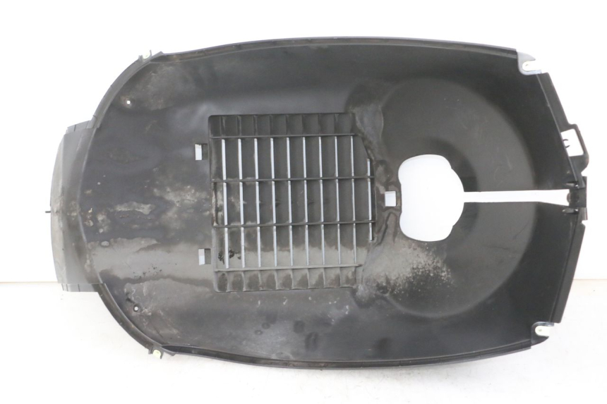photo de REJILLA DEL RADIADOR PEUGEOT SATELIS COMPRESSOR K15 125 (2006 - 2009)