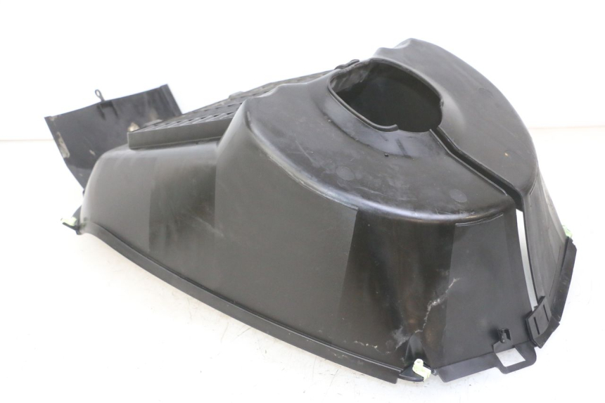 photo de REJILLA DEL RADIADOR PEUGEOT SATELIS COMPRESSOR K15 125 (2006 - 2009)
