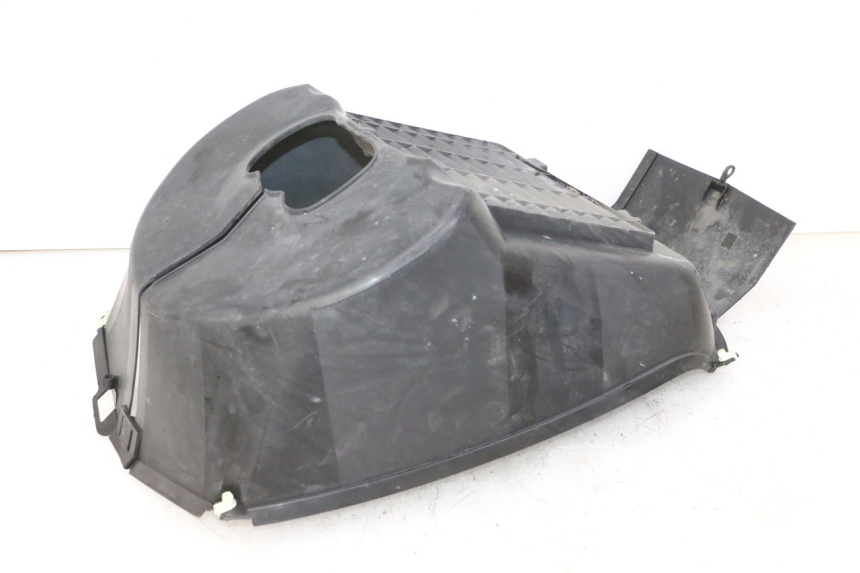 photo de RADIADOR CUBIERTA PEUGEOT SATELIS 250 (2006 - 2012)