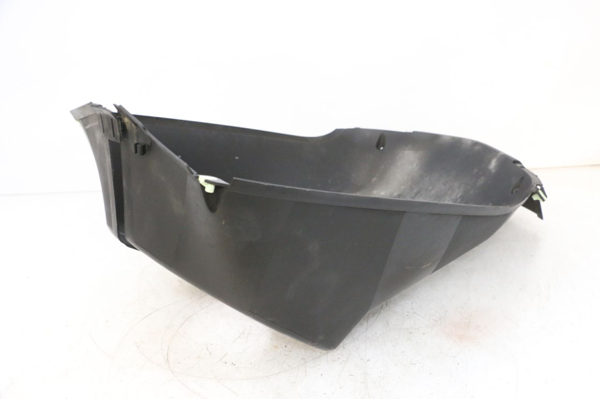 photo de RADIADOR CUBIERTA PEUGEOT SATELIS 125 (2013 - 2018) - Vista general del producto