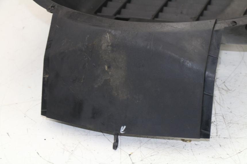 photo de RADIADOR CUBIERTA PEUGEOT SATELIS 125 (2013 - 2018)