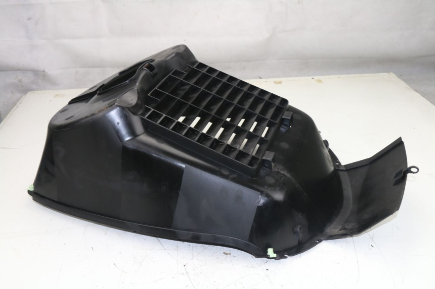 photo de RADIADOR CUBIERTA PEUGEOT SATELIS 125 (2013 - 2018)