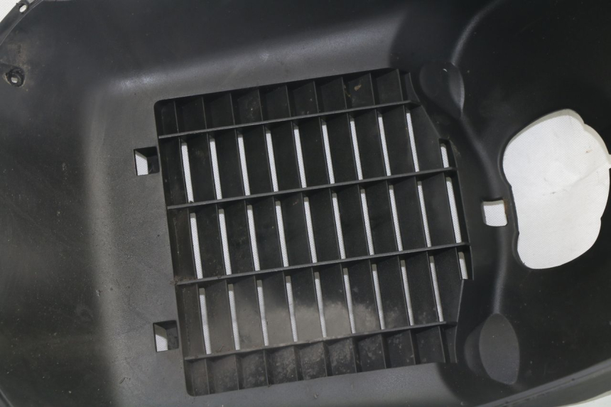 photo de RADIADOR CUBIERTA PEUGEOT SATELIS 125 (2013 - 2018)