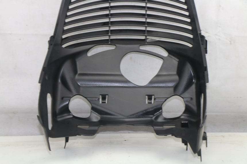photo de RADIADOR CUBIERTA YAMAHA X-MAX ABS 125 (2010 - 2014)
