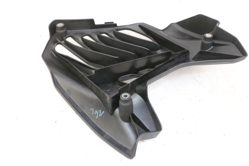 photo de RADIADOR CUBIERTA YAMAHA XMAX X-MAX 125 (2021 - 2025)