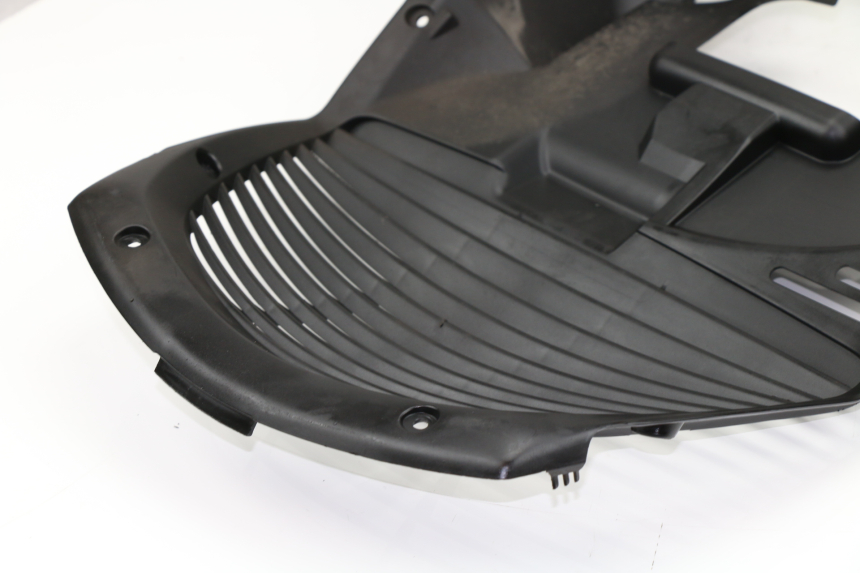 photo de REJILLA DEL RADIADOR YAMAHA XMAX X-MAX 125 (2006 - 2009)