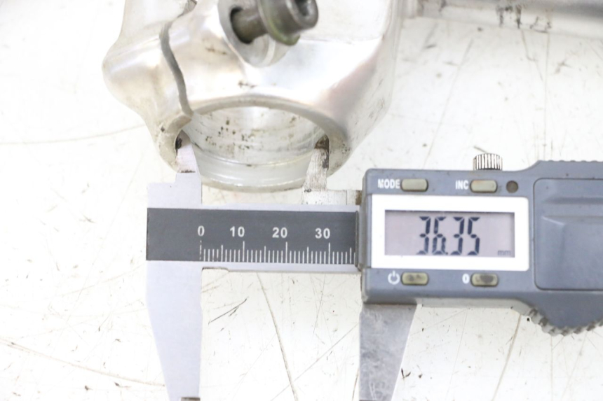 photo de MANILLAR HONDA NSR R 125 (1994 - 2003) - Detalle de la pieza