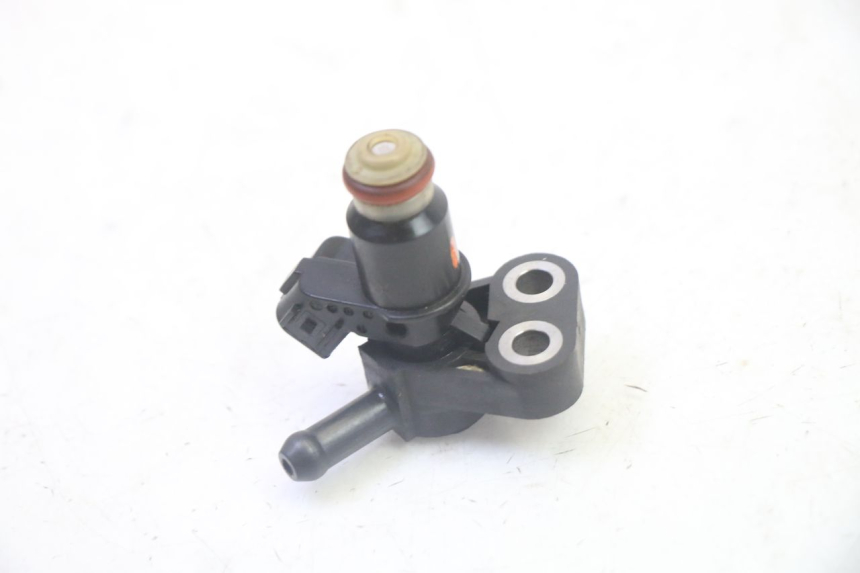 photo de INYECTOR HONDA FES S-WING SWING ABS 125 (2007 - 2015)