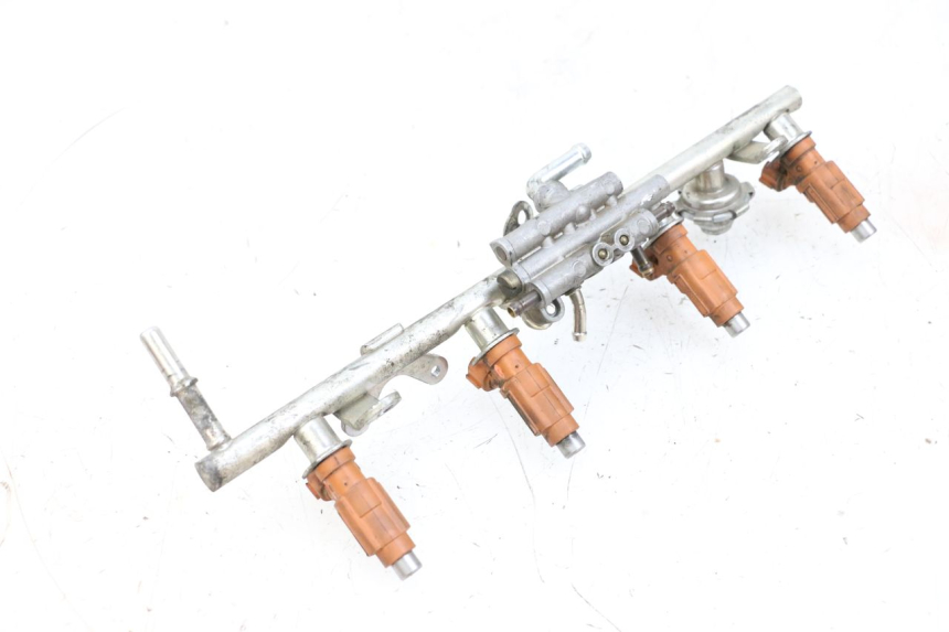 photo de INYECTOR YAMAHA FJR ABS 1300 (2006 - 2012) - Estado de la superficie y material