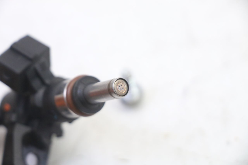 photo de INYECTOR BMW G310 R 310 (2016 - 2020)
