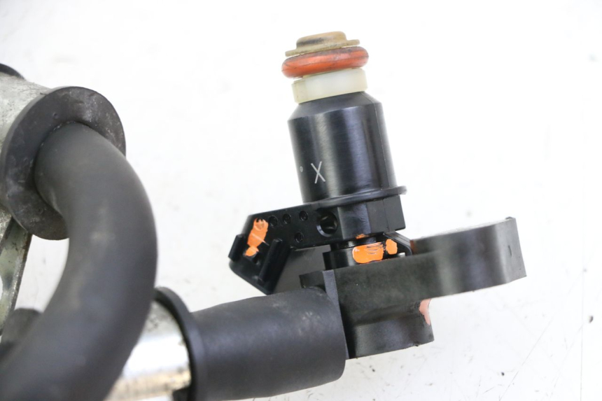 photo de INYECTOR HONDA FES S-WING SWING ABS 125 (2007 - 2015)