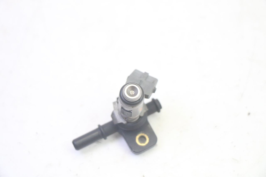 photo de INYECTOR PIAGGIO MP3 LT 400 (2007 - 2012) - Primer plano técnico