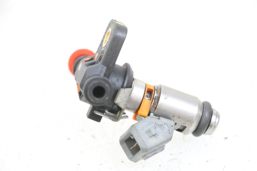 photo de INYECTOR PIAGGIO MP3 RL 250 (2007 - 2010) - Detalles de los puntos de fijación