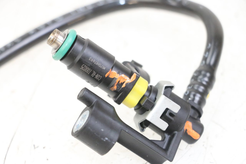photo de INYECTOR ROYAL ENFIELD SCRAM 411 (2022 - 2024)