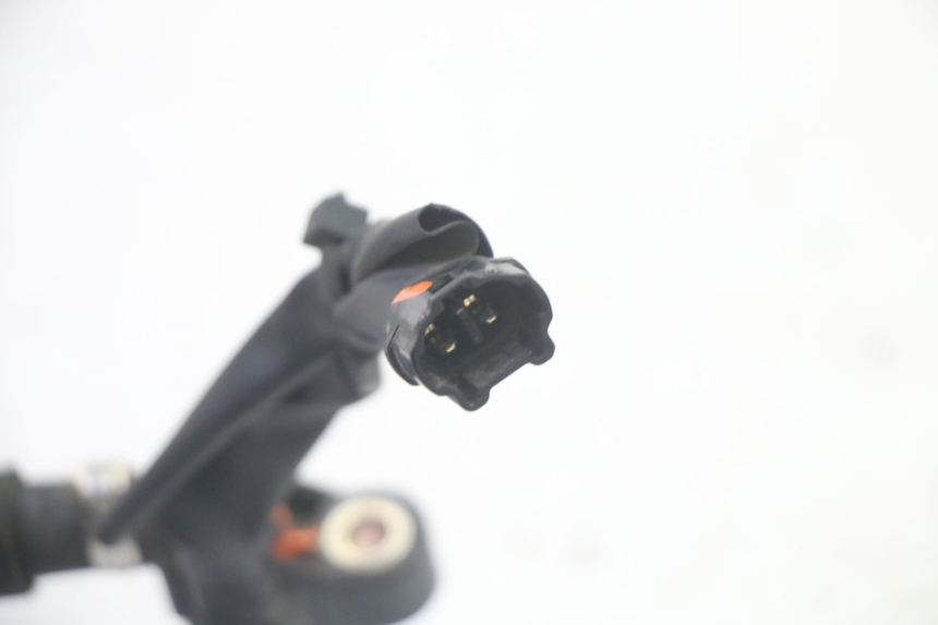 photo de INYECTOR YAMAHA X-MAX XMAX 125 (2010 - 2014) - Primer plano técnico