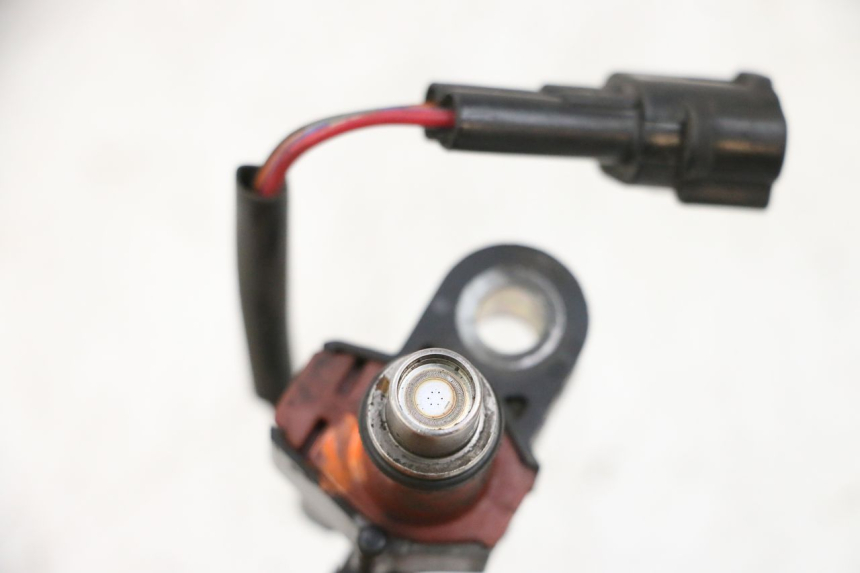 photo de INYECTOR YAMAHA XMAX X-MAX 125 (2006 - 2009) - Zoom estado de uso