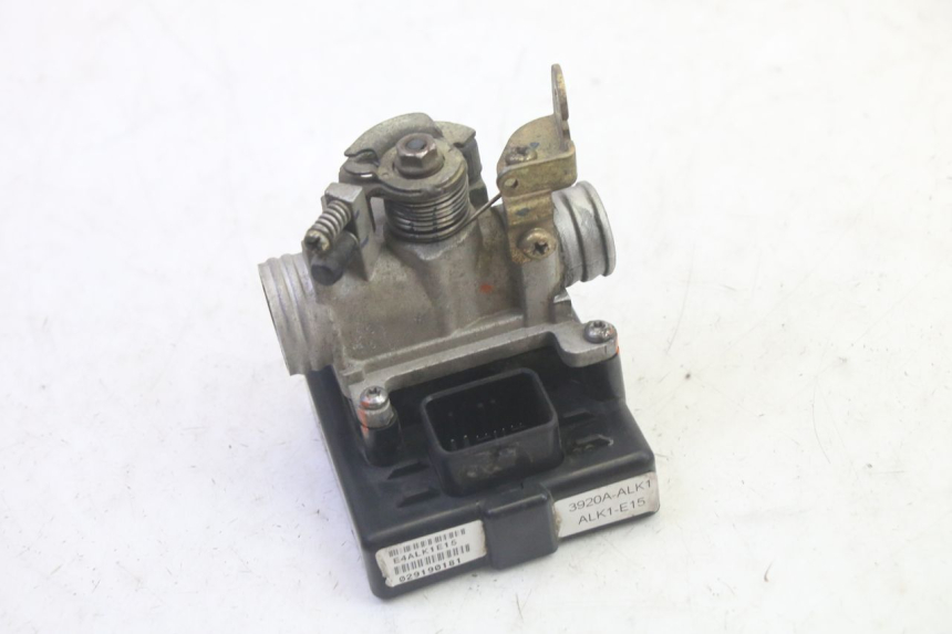 photo de INYECCIÓN KYMCO AGILITY 16+ 4T 50 (2018 - 2023) - Vista principal