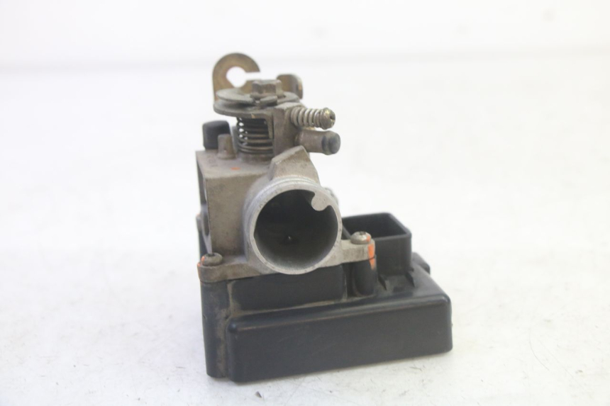 photo de INYECCIÓN KYMCO AGILITY 16+ 4T 50 (2018 - 2023) - Otra perspectiva