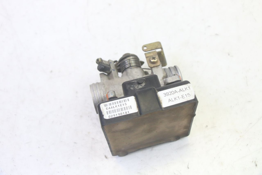 photo de INYECCIÓN KYMCO AGILITY 16+ 4T 50 (2018 - 2023) - Detalles de los puntos de fijación