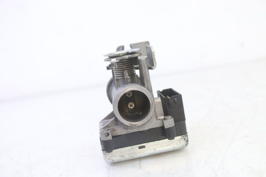 photo de INYECCIÓN HONDA FES S-WING SWING ABS 125 (2007 - 2015)