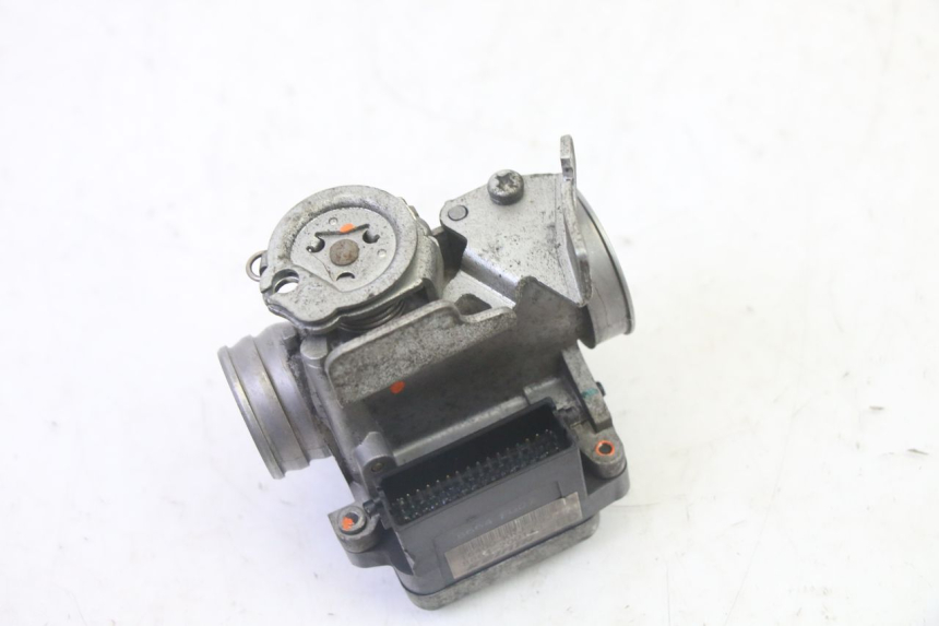 photo de INYECCIÓN HONDA FES S-WING SWING ABS 125 (2007 - 2015)