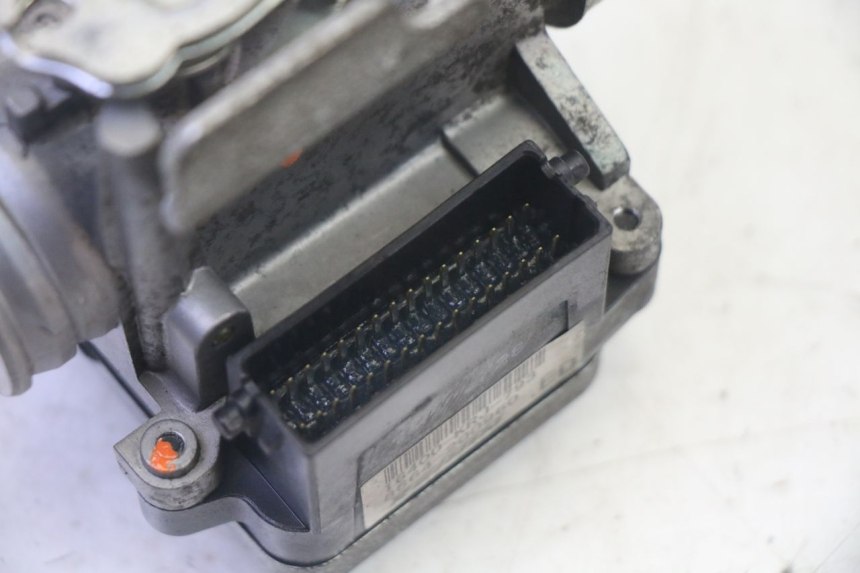 photo de INYECCIÓN HONDA FES S-WING SWING ABS 125 (2007 - 2015)