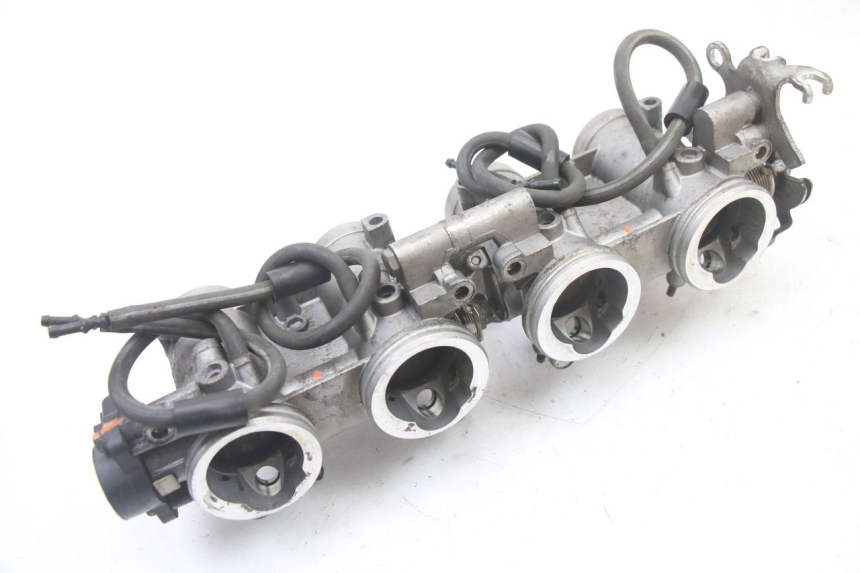 photo de INYECCION YAMAHA FZ6 FAZER S2 600 (2007 - 2011)