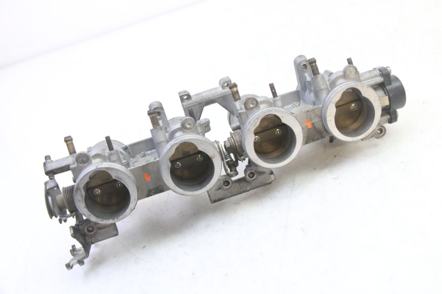 photo de INYECCION YAMAHA FZ6 FAZER S2 600 (2007 - 2011)