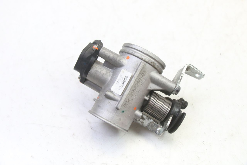 photo de INYECCION BMW G310 R 310 (2016 - 2020)