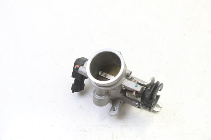 photo de INYECCION BMW G310 R 310 (2016 - 2020)