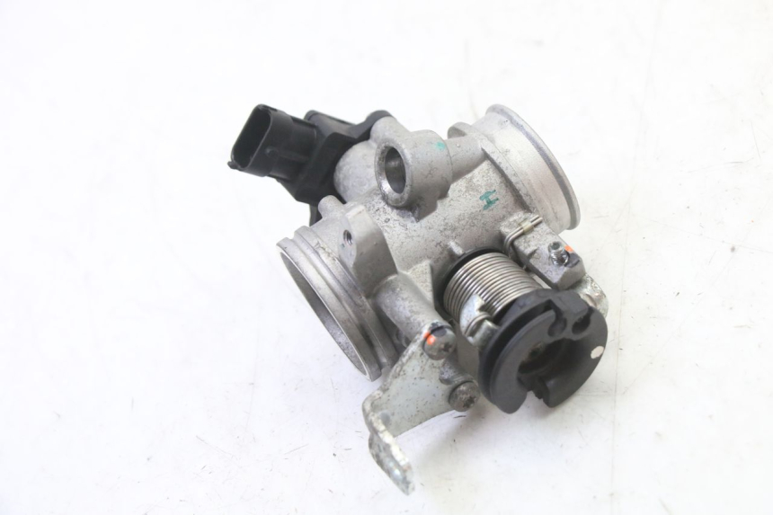 photo de INYECCION BMW G310 R 310 (2016 - 2020)