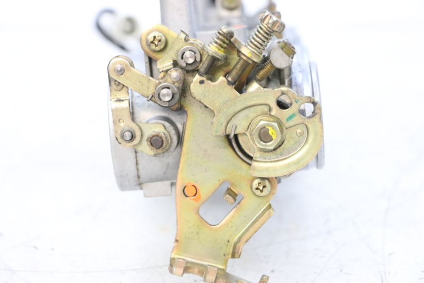 photo de INYECCION SUZUKI GSXR GSX-R 1000 (2003 - 2004) - Zoom sobre los componentes