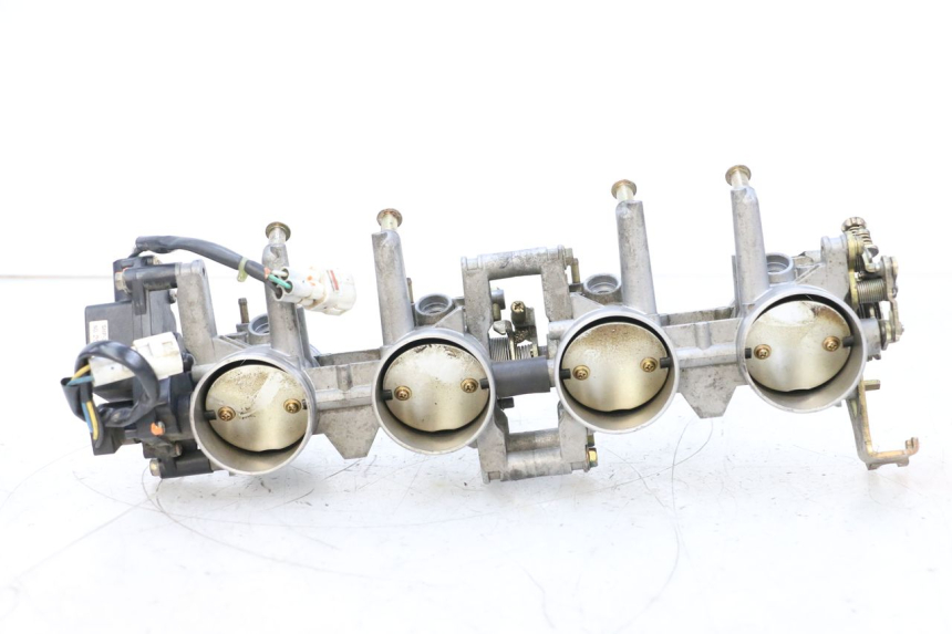 photo de INYECCION SUZUKI GSXR GSX-R 1000 (2003 - 2004) - Enfoque en la estructura