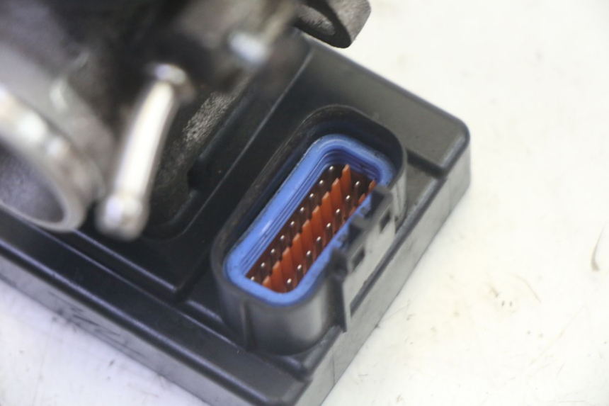 photo de INYECCION SYM ORBIT III 3 4T 50 (2021 - 2025) - Detalles de los puntos de fijación