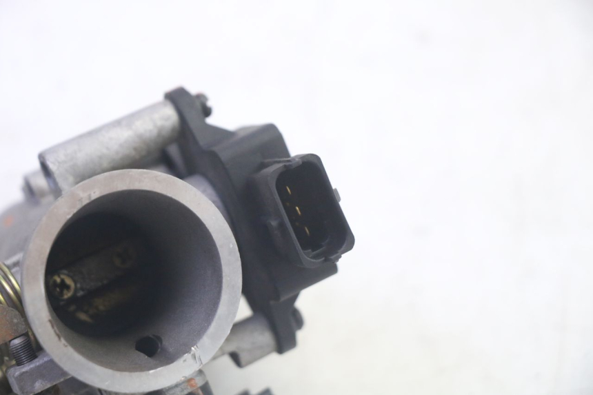 photo de INYECCION DAELIM S1 125 (2007 - 2016) - Estado de la superficie y material