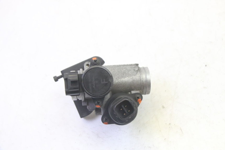 photo de INYECCIÓN YAMAHA X-MAX XMAX 125 (2010 - 2014) - Estado de la superficie y material