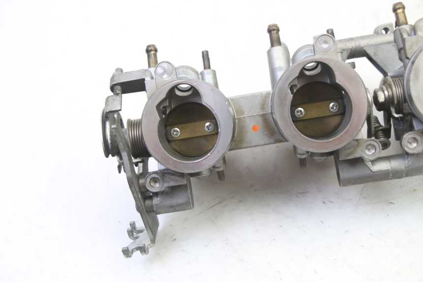 photo de INYECCION YAMAHA XJ6 ABS 600 (2008 - 2016)